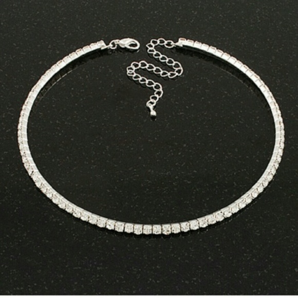 GLAM DOLLZ Choker Necklace - Picture 3 of 4